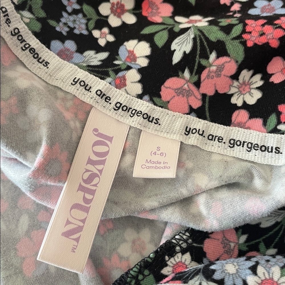 Floral and Leopard Print Pajama Set - Picture 2 of 3